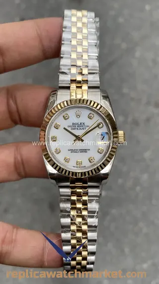 Rolex Datejust 31 毫米复刻腕表 — 石白色表盘、金色双色 Jubilee 表链 — 产品图 1