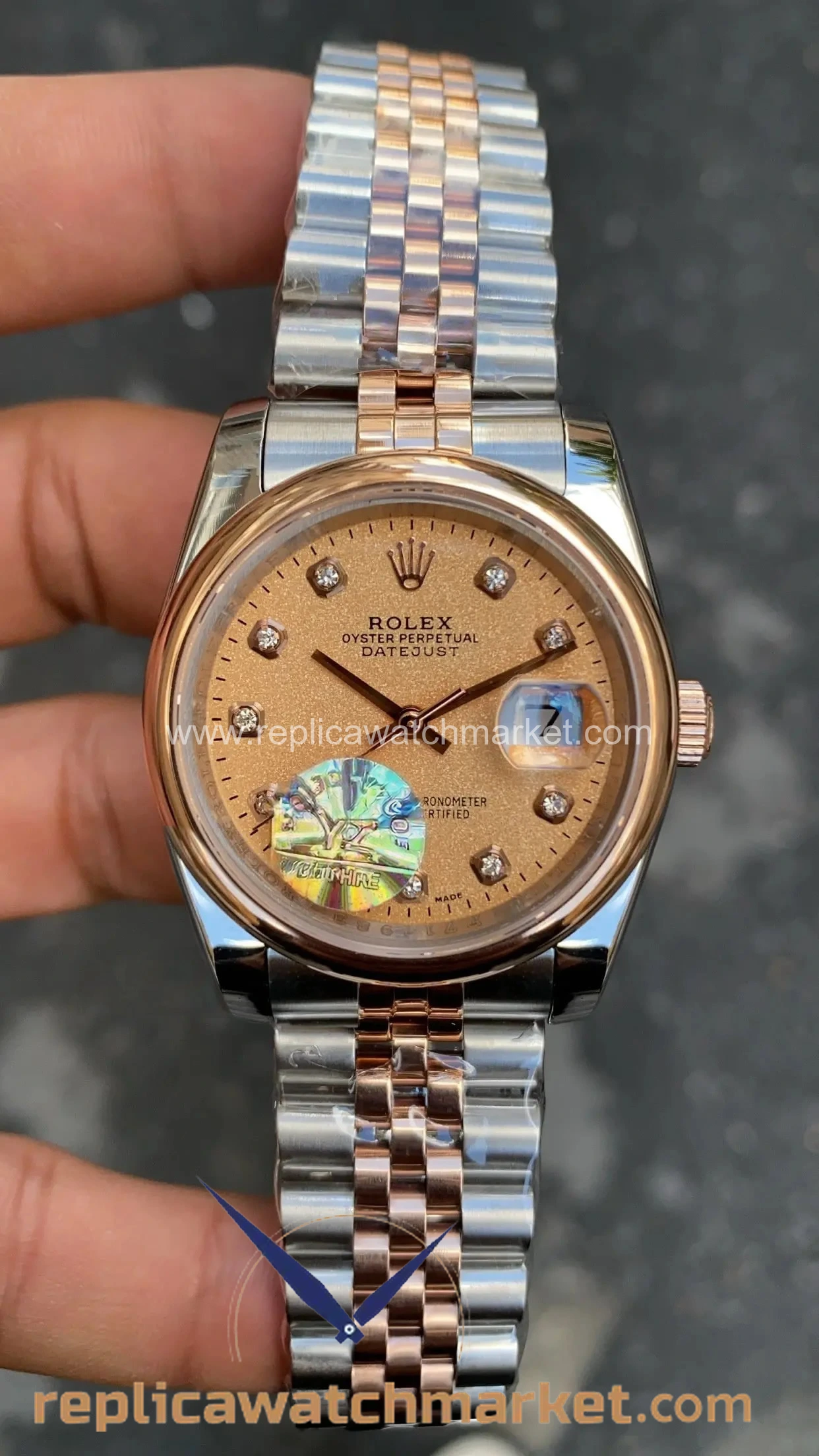 Replica Rolex Datejust 36 mm — Rose Stone Dial Smooth Bezel Two-Tone Rose Gold Jubilee — product view 1
