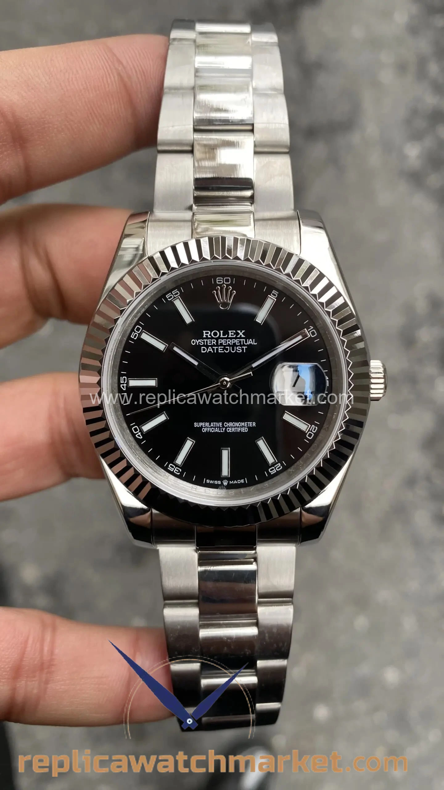Replica Rolex Datejust 126334 — Black Dial Oyster 41 mm — product view 1