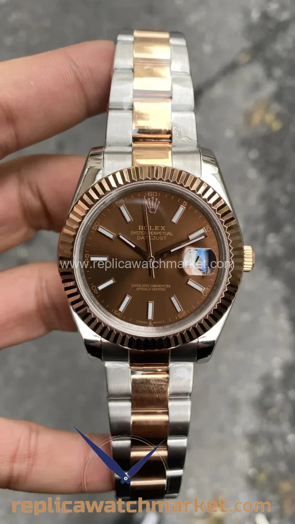 Replica Rolex Datejust 126333 — Chocolate Dial Two-Tone Rose Gold Oyster 41 mm — product view 1