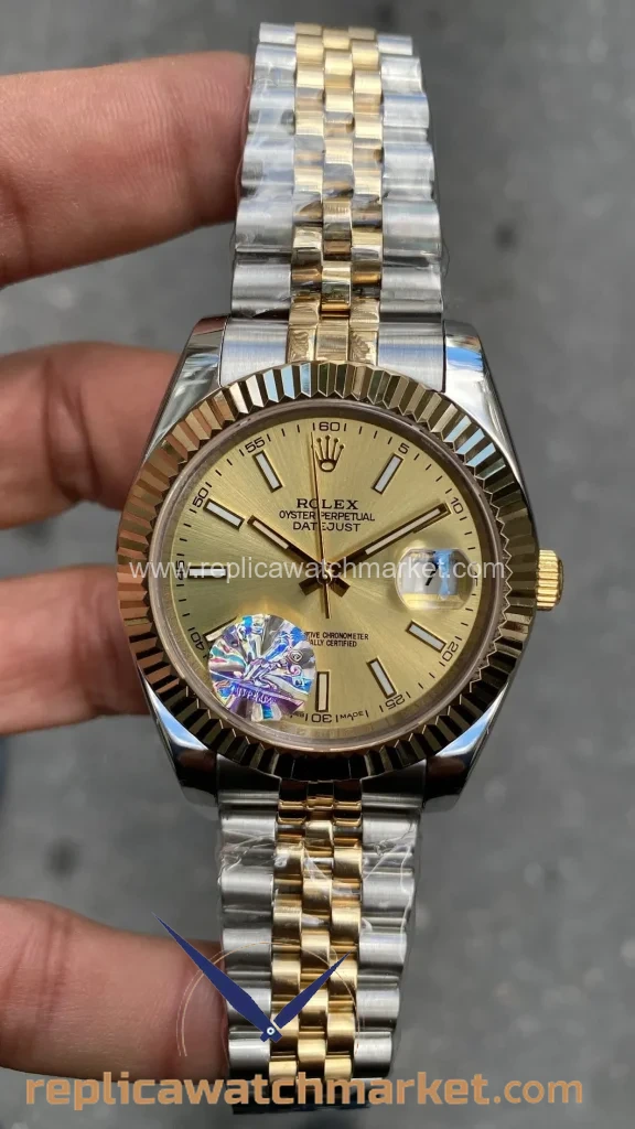 Replica Rolex Datejust 126333 — Champagne Dial Two-Tone Jubilee 41 mm — product view 1