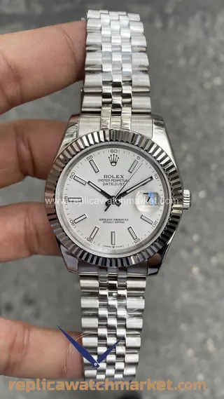 Replika Rolex Datejust 126334 — Beyaz Kadran Jubilee 41 mm — ürün görünümü 1