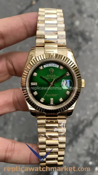 Replika Rolex Day-Date 128238 — Yeşil Diamond Kadran, Sarı Altın 40 mm — ürün görünümü 1