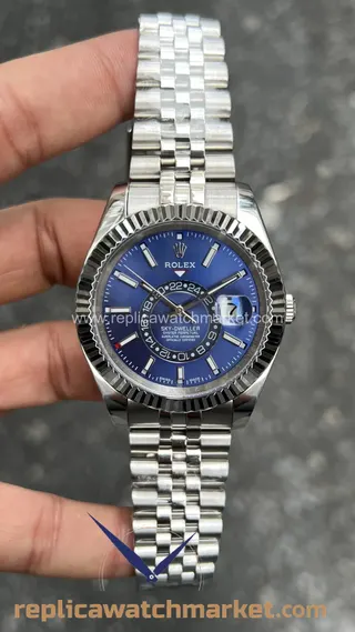 Replika Rolex Sky-Dweller 326934 — Mavi Kadran Jubilee 42 mm — ürün görünümü 1