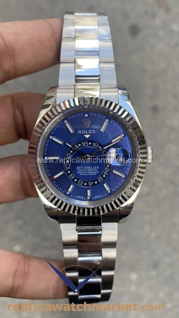 Replica Rolex Sky-Dweller 326934 — Blue Dial Oyster 42 mm — product view 1