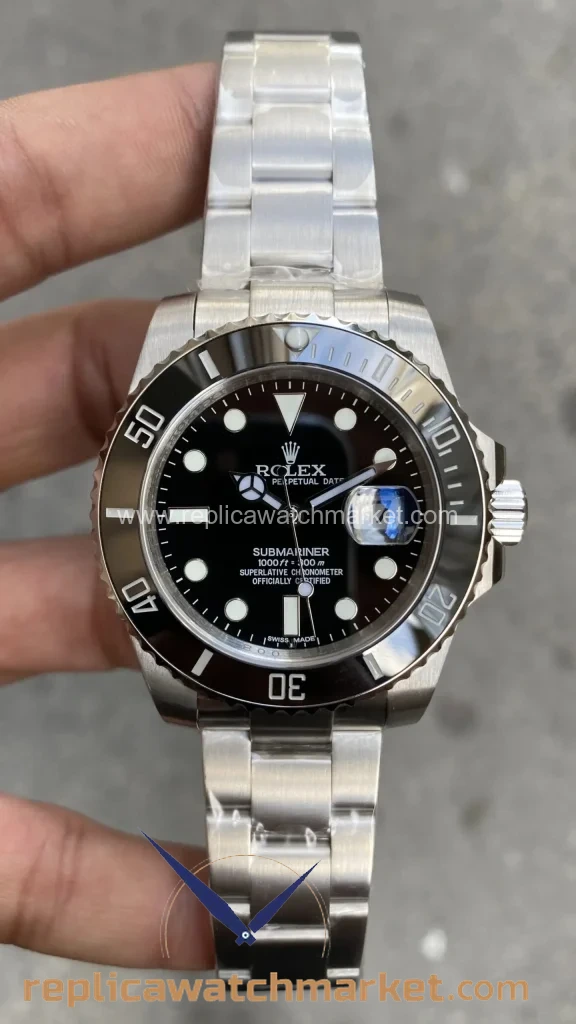 Replica Rolex Submariner Date 126610LN — Black Dial Oyster 41 mm — product view 1