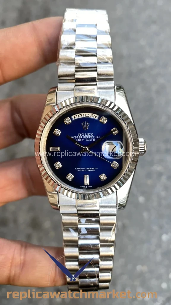 Replica Rolex Day-Date 36 mm — Blue Dial Jubilee Steel Color — product view 1