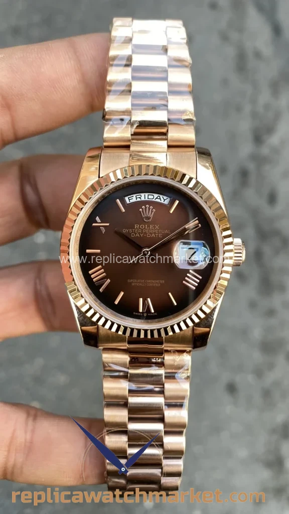 Replica Rolex Day-Date 36 mm — Chocolate Dial Rose Gold Jubilee — product view 1