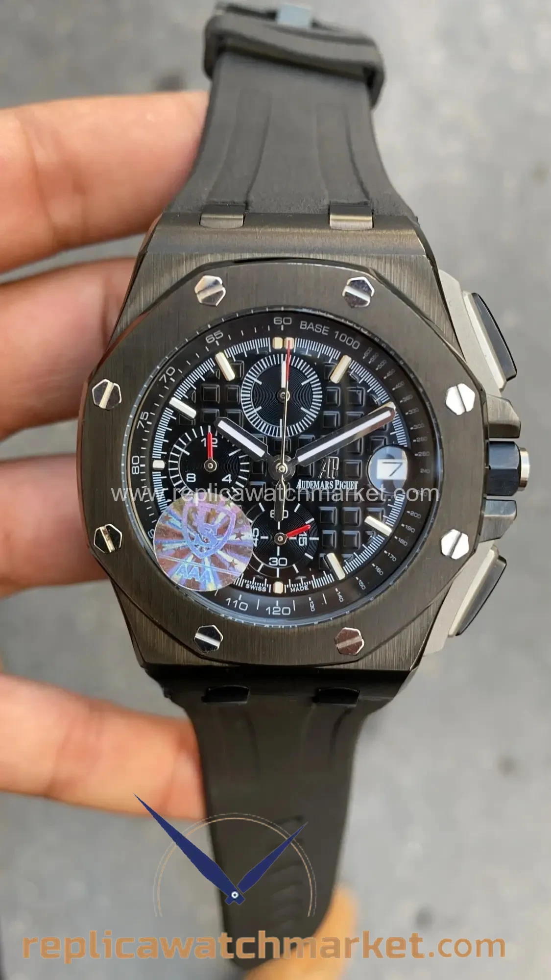Replica Audemars Piguet Royal Oak Offshore Chronograph 26400AU — Carbon Black Dial 43 mm — product view 1