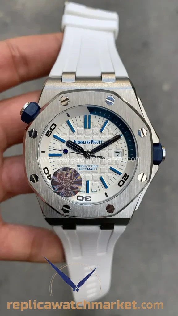 Replica Audemars Piguet Royal Oak Offshore Diver 15710ST — White Dial Blue Markers Steel Case 42 mm — product view 1
