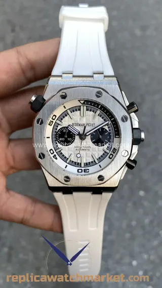 Replika Audemars Piguet Royal Oak Offshore Diver Chronograph 26703ST — Beyaz kadran, çelik kasa 42 mm — ürün görünümü 1