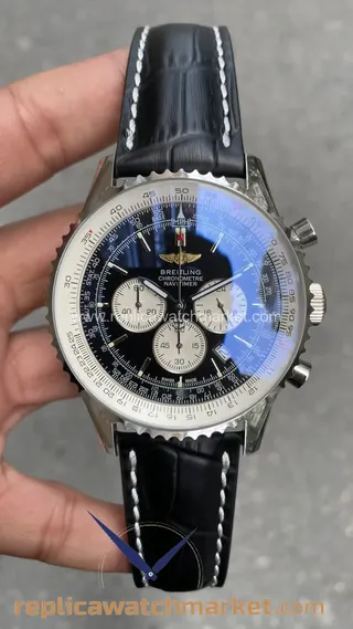 Replika Breitling Navitimer — Çelik kasa, siyah kadran, siyah deri kayış 43 mm — ürün görünümü 1