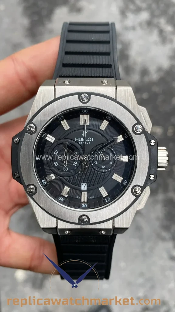 Replica Hublot Big Bang King Power Foudroyante Black Dial Steel Case 44 mm — product view 1
