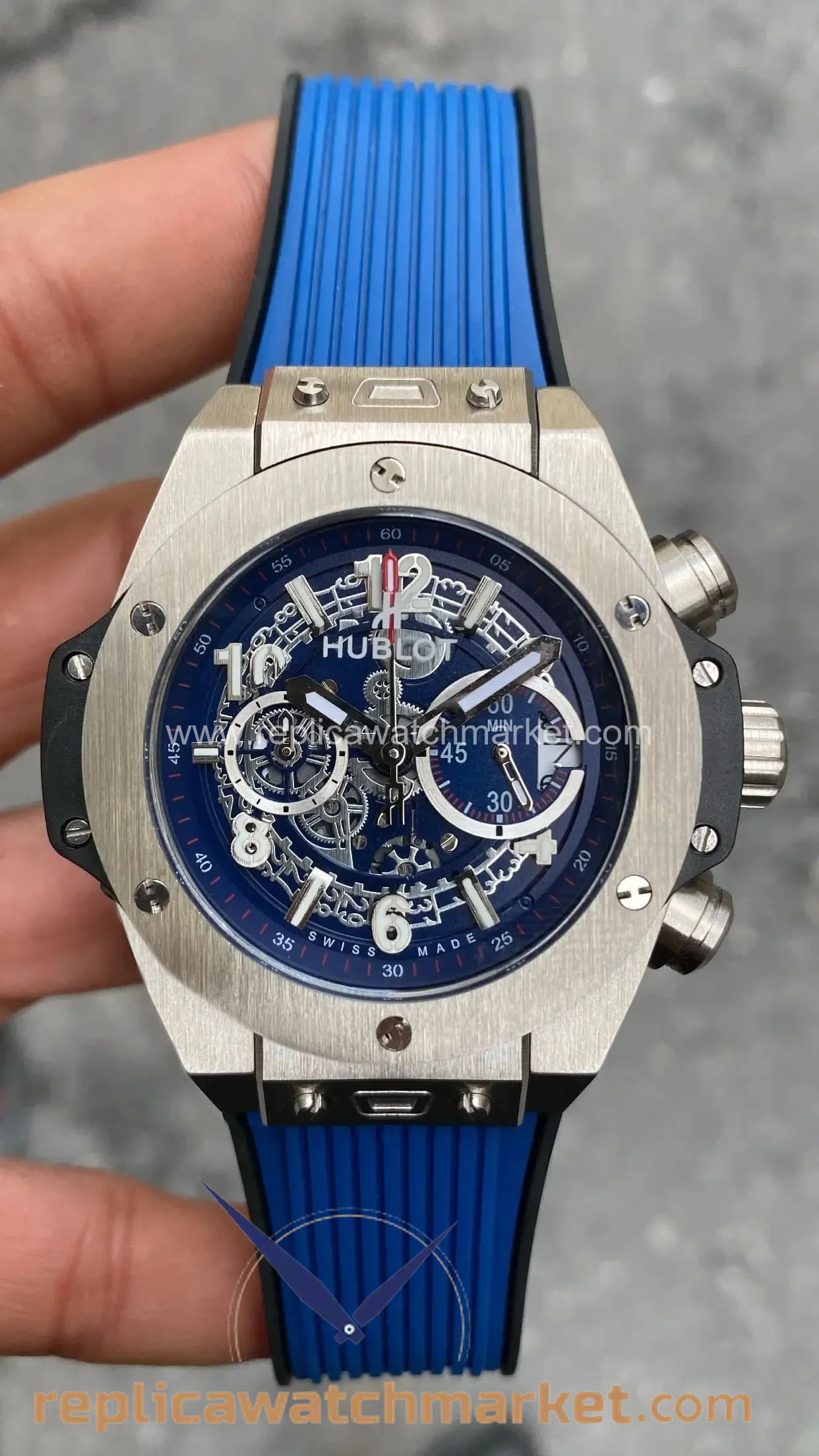 Replica Hublot Big Bang Unico King 411 NX Classic Blue Rubber Steel Case 45 mm — product view 1