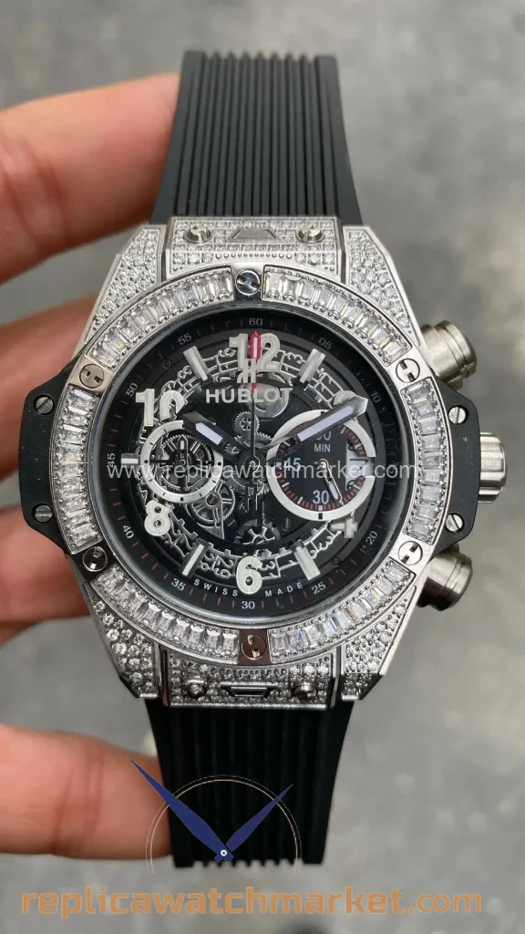 Replica Hublot Big Bang Unico King Diamond Black Rubber Steel Case 45 mm — product view 1