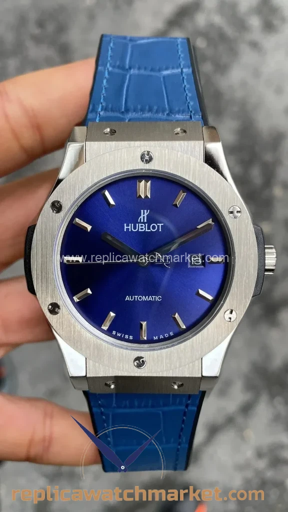 Replica Hublot Classic Fusion Automatic Vendome Blue Dial Blue Rubber Steel Case 42 mm — product view 1