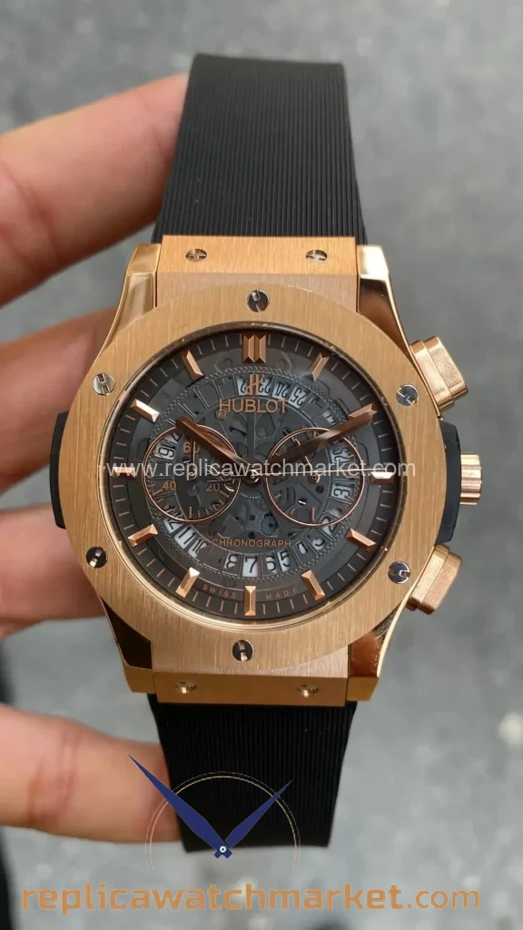 Replica Hublot Classic Fusion Chronograph Skeleton Vendome Rose Case Black Dial Black Rubber 41 mm — product view 1