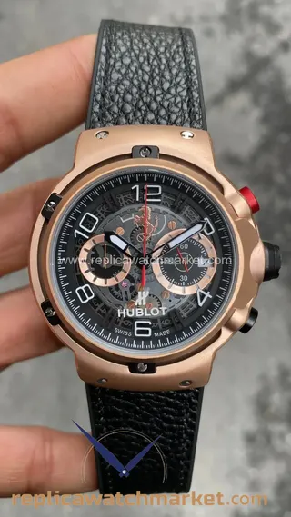 Replika Hublot Classic Fusion Ferrari GT pembe altın rengi kasa 42 mm — ürün görünümü 1