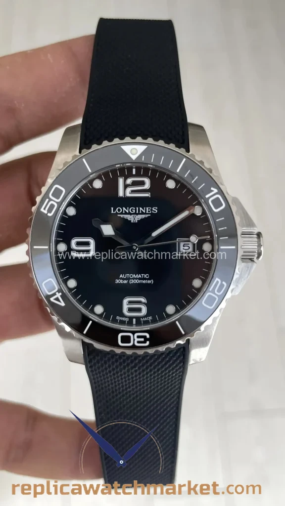 Replica Longines HydroConquest Rubber Black Dial 41 mm — product view 1
