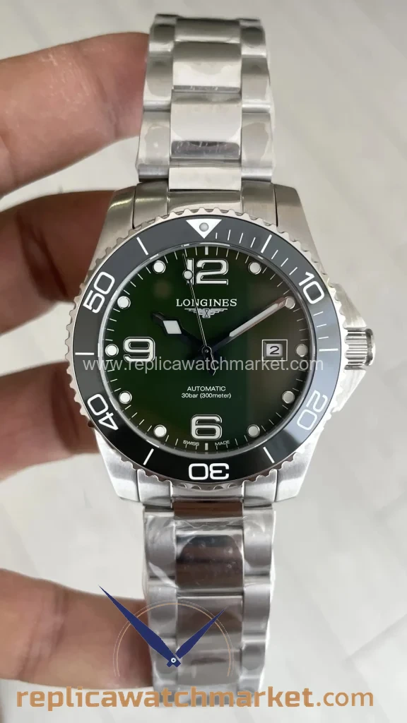 Replica Longines HydroConquest Steel Case Green Dial 41 mm — product view 1
