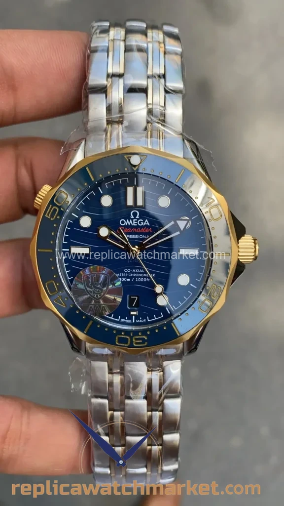 Replica Omega Seamaster Diver 300M Automatic Blue Dial Two-Tone Gold 41 mm — product view 1