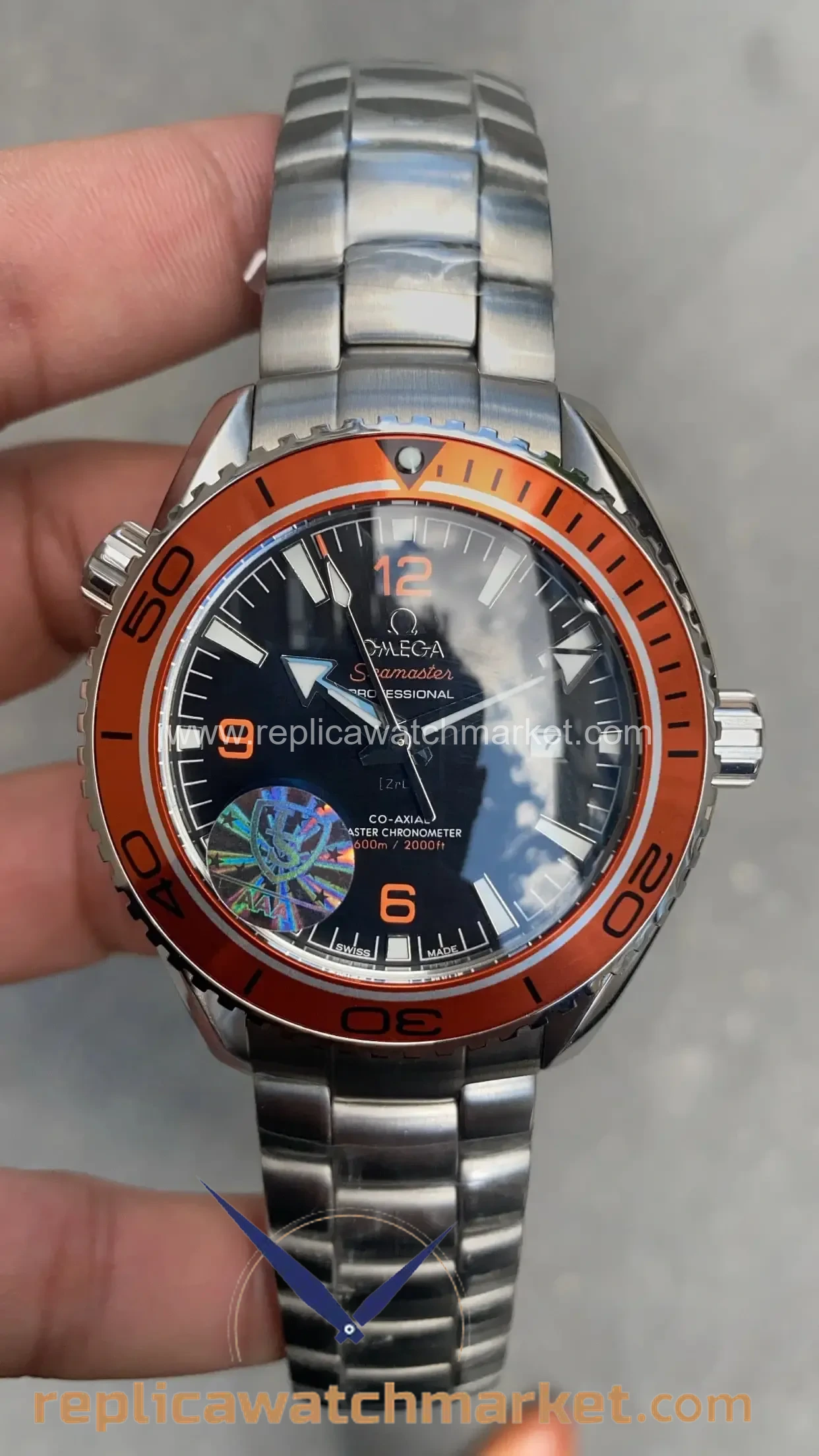 Replica Omega Seamaster Planet Ocean 600M Automatic Black Dial Orange Ceramic Steel Bracelet 45 mm — product view 1