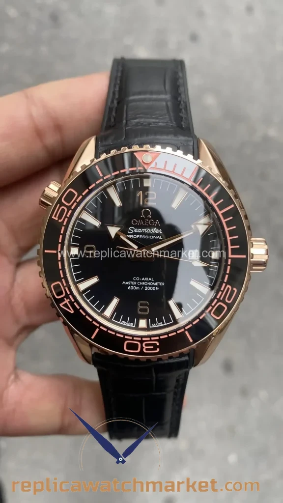 Replica Omega Seamaster Planet Ocean 600M Automatic Black Dial Rose Gold Case Rubber 45 mm — product view 1