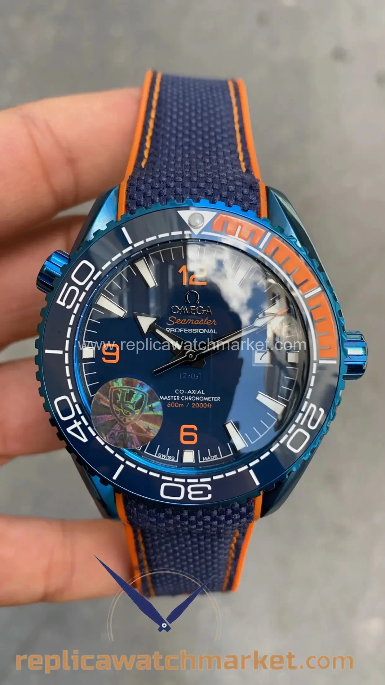 Replica Omega Seamaster Planet Ocean 600M Automatic Blue Dial Orange Blue Bezel Blue Strap 45 mm — product view 1