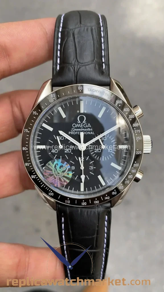 Replica Omega Speedmaster Racing Co-Axial Master Chronometer Black Dial Leather Band 43 mm — product view 1