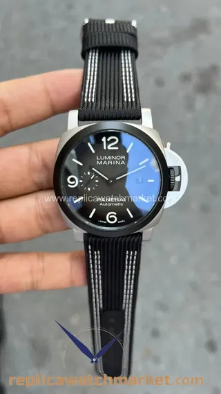 Replika Panerai Luminor Marina Guillaume Néry Edition Titanium 70th Anniversary 44 mm — ürün görünümü 1