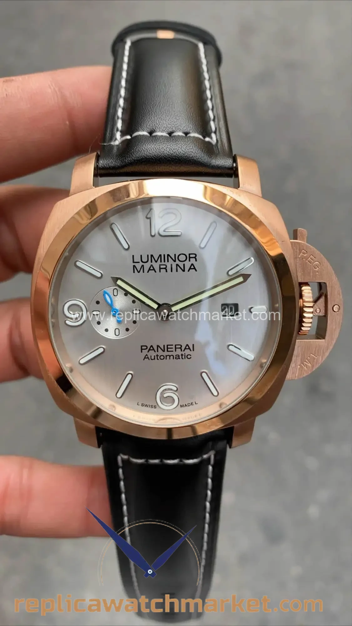 Replica Panerai Luminor Marina Rose Gold Case White Dial Brown Leather 48 mm — product view 1