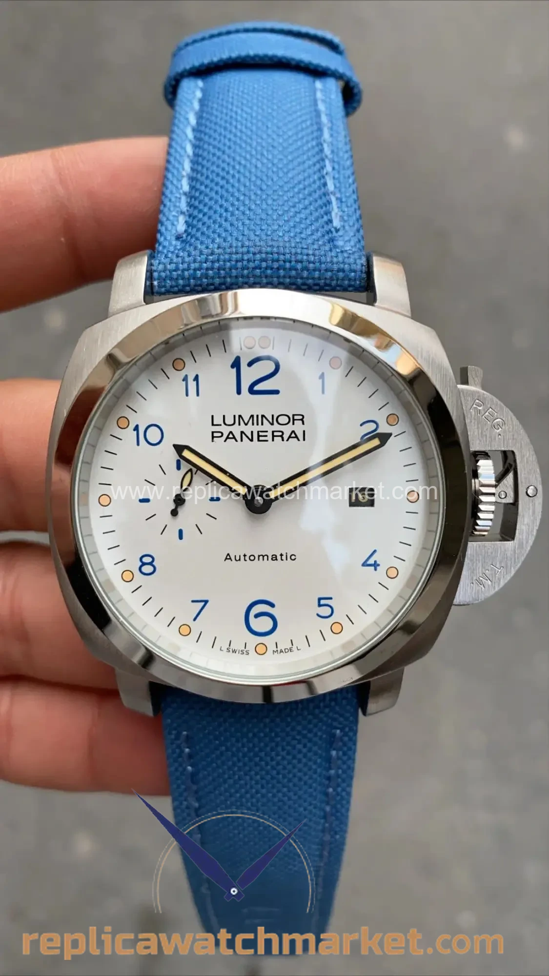 Replica Panerai Luminor Marina Steel Case White Dial Blue Strap 48 mm — product view 1