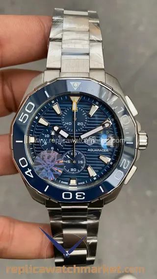 Replika TAG Heuer Aquaracer Calibre 16 Chronograph 300M — Mavi Kadran 43 mm — ürün görünümü 1