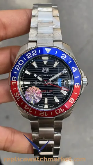 Replika TAG Heuer Aquaracer Calibre 7 GMT — Pepsi 43 mm — ürün görünümü 1