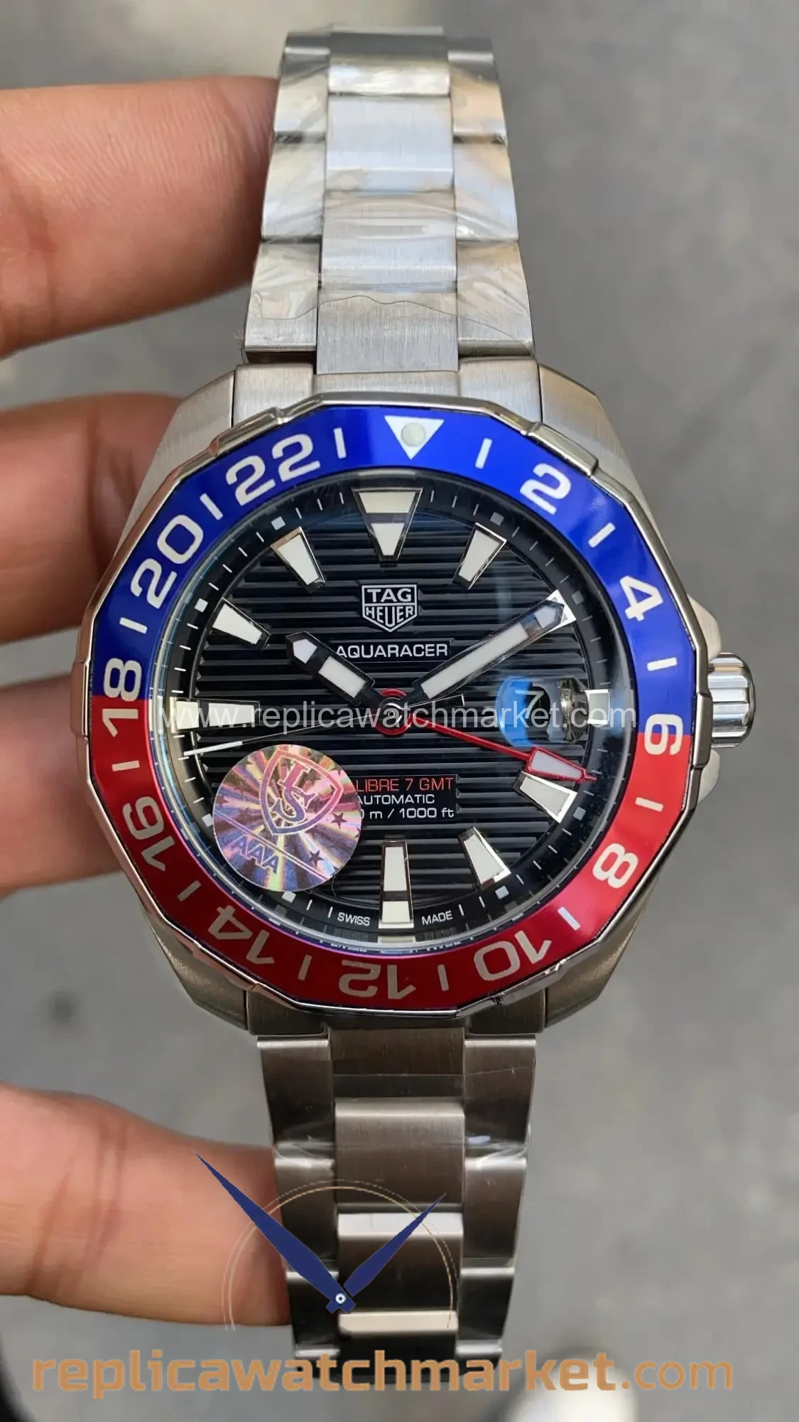 Replica TAG Heuer Aquaracer Calibre 7 GMT — Pepsi 43 mm — product view 1