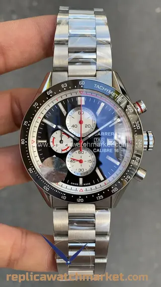 Replika TAG Heuer Carrera Calibre 16 Chronograph — Siyah Kadranlı Çelik Bilezikli 43 mm — ürün görünümü 1
