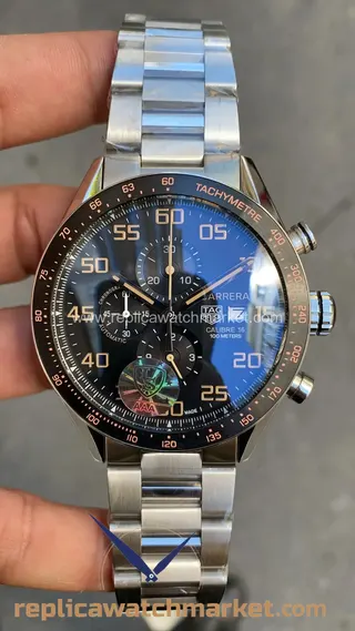 Replika TAG Heuer Carrera Calibre 16 Chronograph — Yeni Siyah Kadran Çelik Bilezik 43 mm — ürün görünümü 1