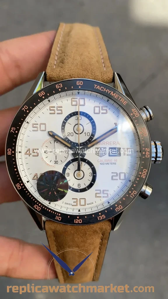 Replica TAG Heuer Carrera Calibre 16 Chronograph — White Dial Brown Leather Strap 41 mm — product view 1