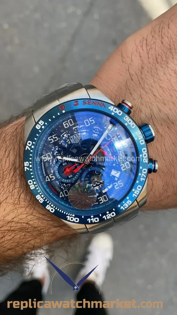 Replica_TAG_Heuer_Carrera_Calibre_Heuer_02_Chronograph_Ayrton_Senna_Special_Edition_Blue_Dial_43_mm_2
