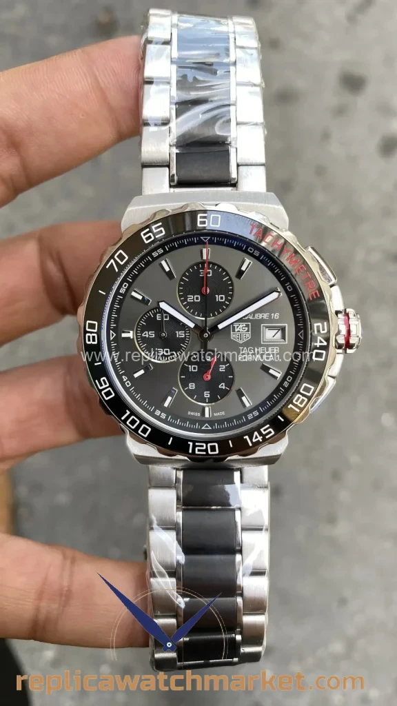 Replica TAG Heuer Formula 1 Calibre 16 Chronograph — Grey Dial 41 mm — product view 1