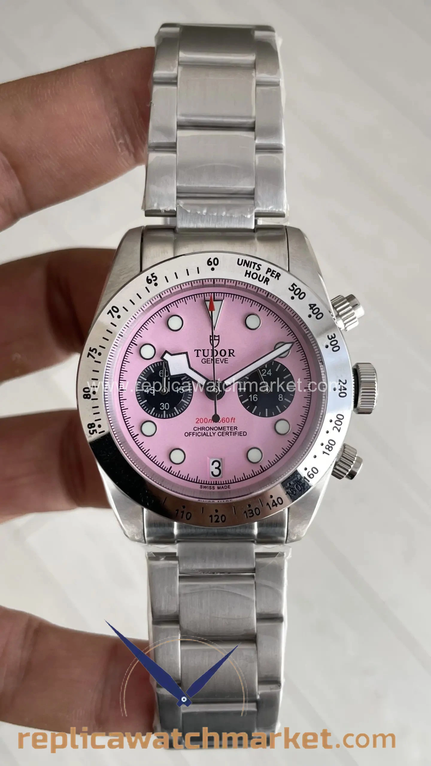 Replica Tudor Black Bay Steel Oyster Pink Dial Chronograph 41 mm — product view 1