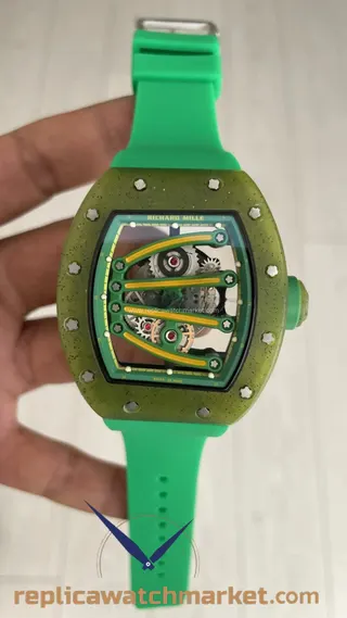 Replika Richard Mille Yohan Blake RM 59-01 — Yeşil kasa, yeşil kauçuk kayış — ürün görünümü 1