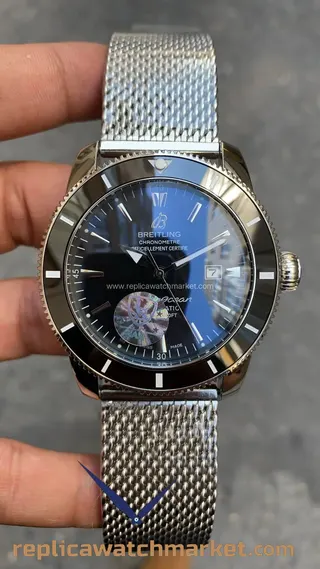 Replika Breitling Superocean Heritage B20 Otomatik — Siyah Kadran 44 mm — ürün görünümü 1