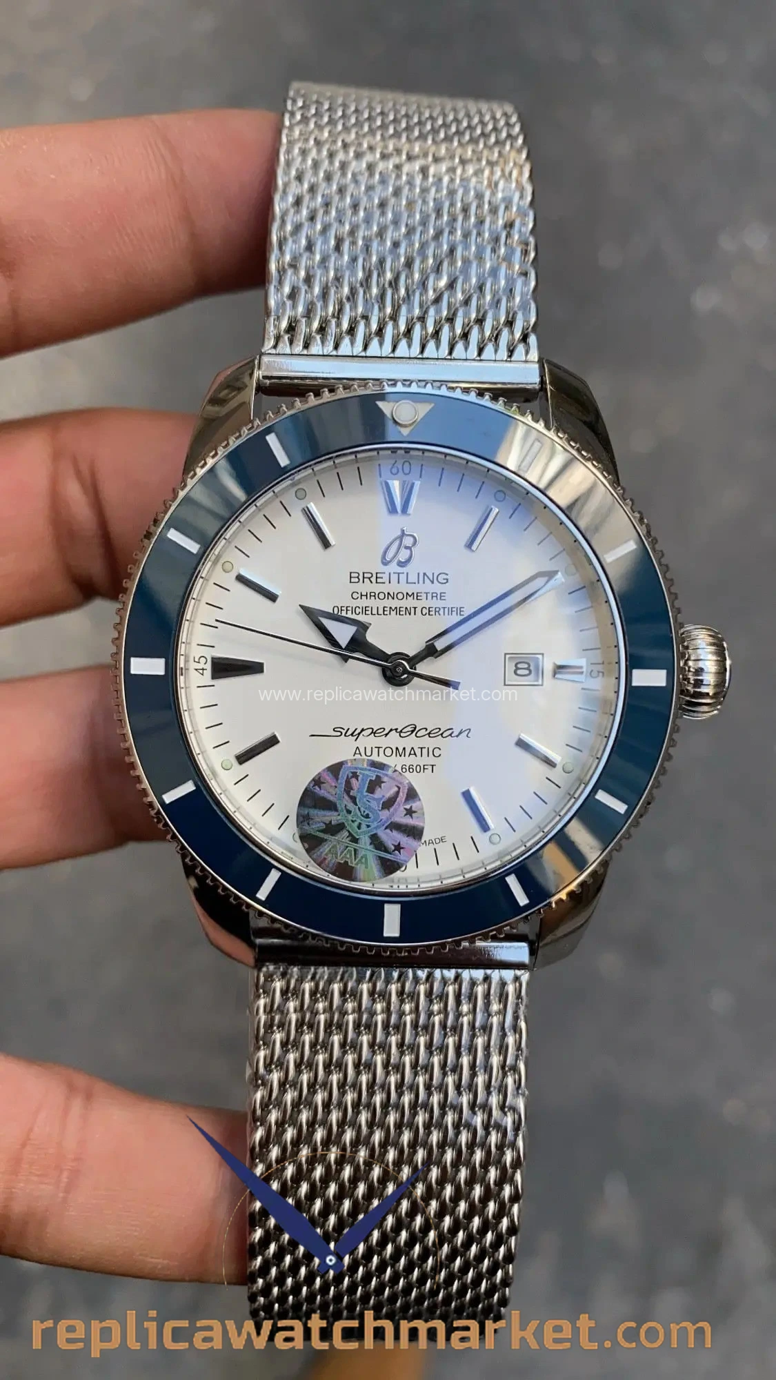 Replica Breitling Superocean Heritage B20 Automatic — White Dial Blue Ceramic 44 mm — product view 1