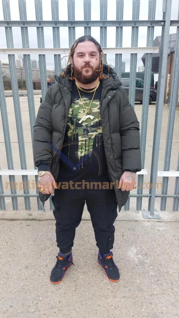 on-set-watch-usage-05